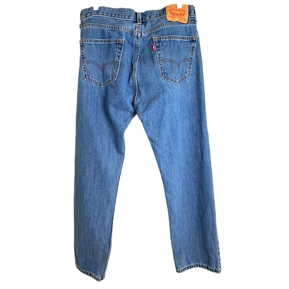 Levi's 505 Jeans Mens 34 x 30 Blue Straight Leg Denim Medium Wash Cotton Stretch